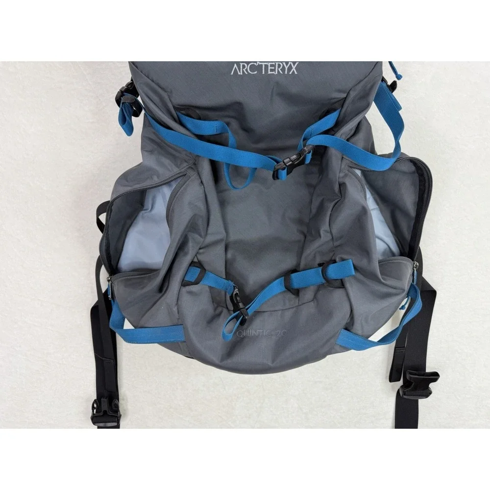 Arc'teryx Backpack Quintic 20L Hiking Outdoors Ski Pockets Straps Gray